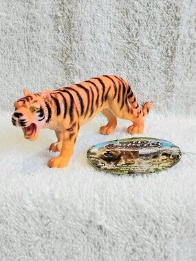 4/$20 High Quality Large 5 3/4" Long Wild Animals Tiger BNWT!!